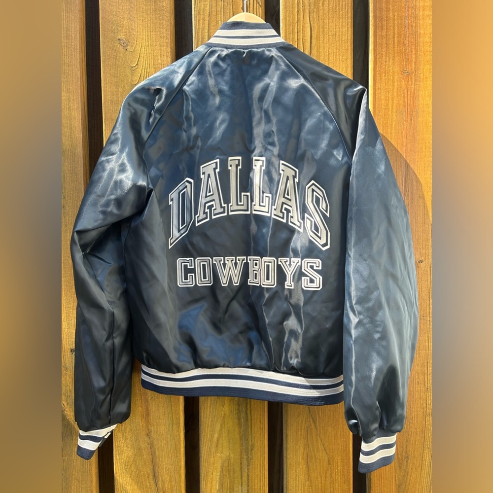 Dallas Cowboys Vintage Chalk Line Satin Bomber Jacket New with tags Medium
